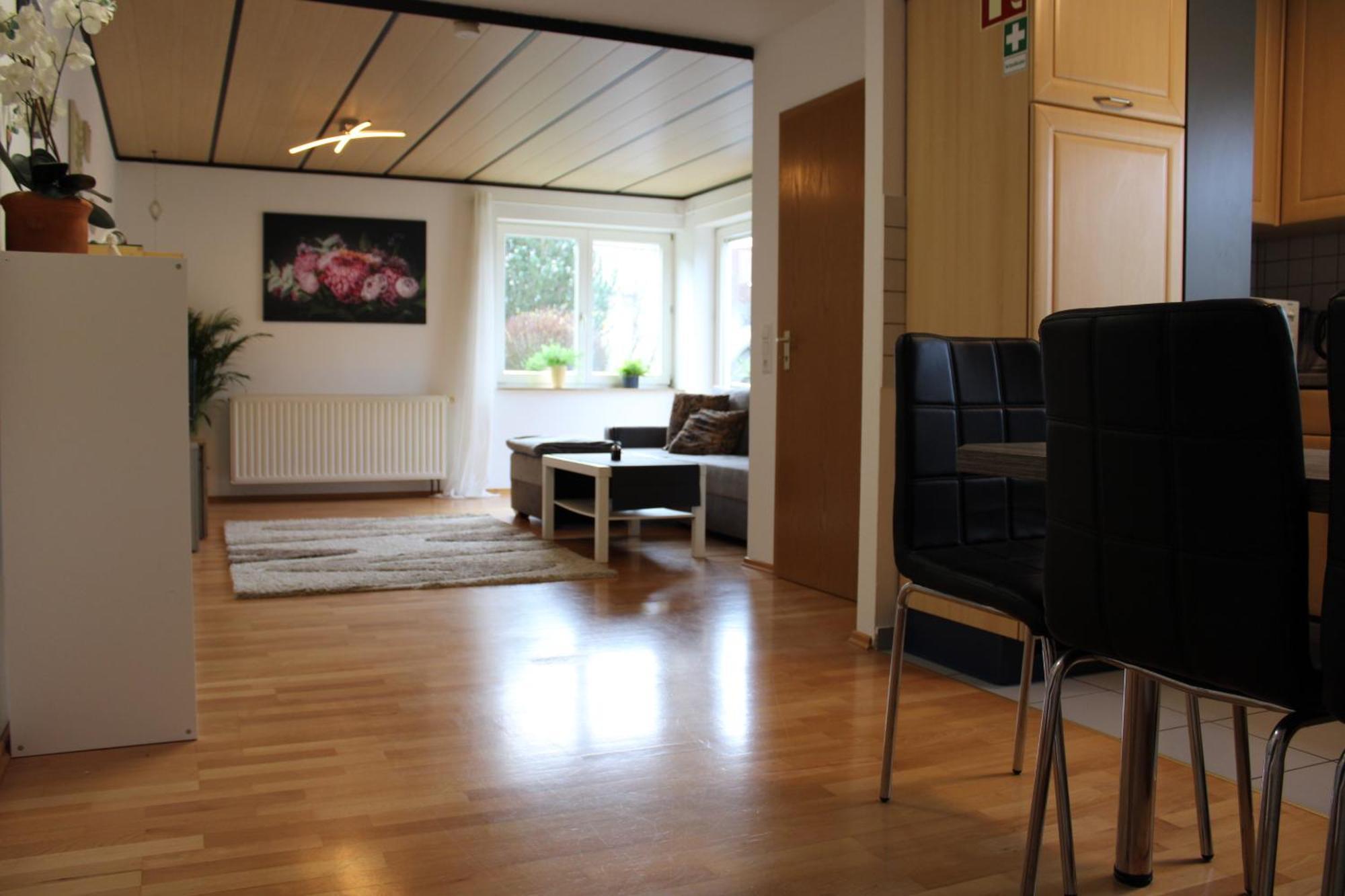 Zwei Zimmer Wohnung 布拉河畔的海登海姆 外观 照片